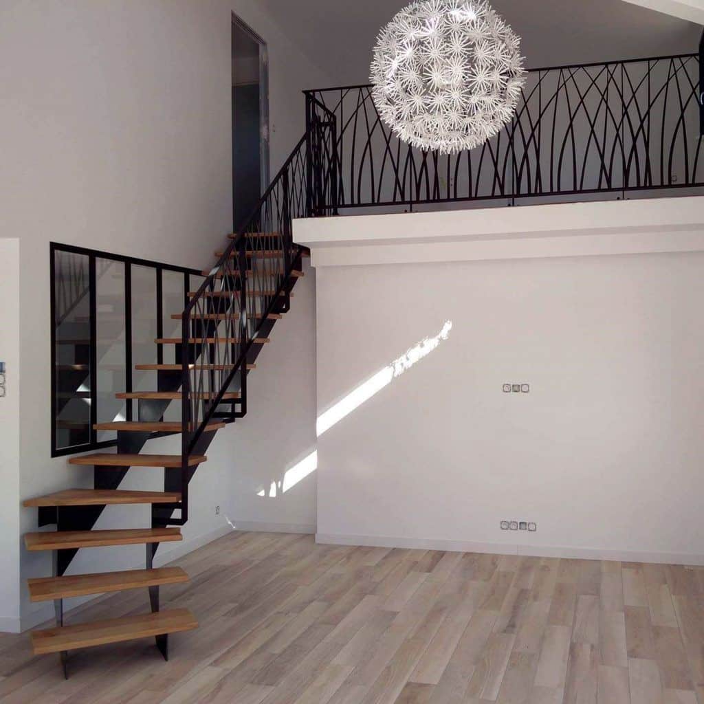 Escalier / Garde corps - Modèle «art déco» - Ville de Binic