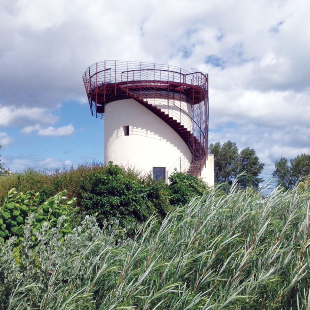 Le Belédère des Ondes - Œuvre de Jean Luc Villemouth - Ville de Saint Benoit des Ondes