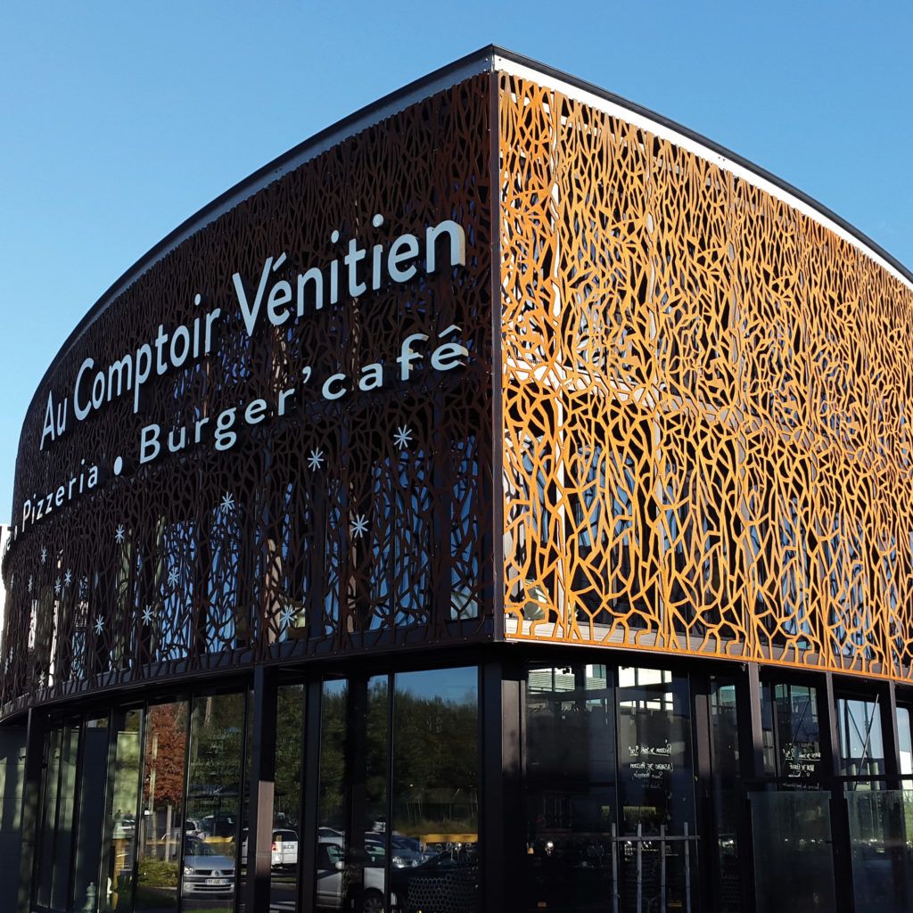 Vêture / Brise Soleil - Restaurant - Ville de Rennes