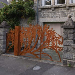 Portail - Acier Corten - Modèle «Glycine» - Ville de Saint Brieuc